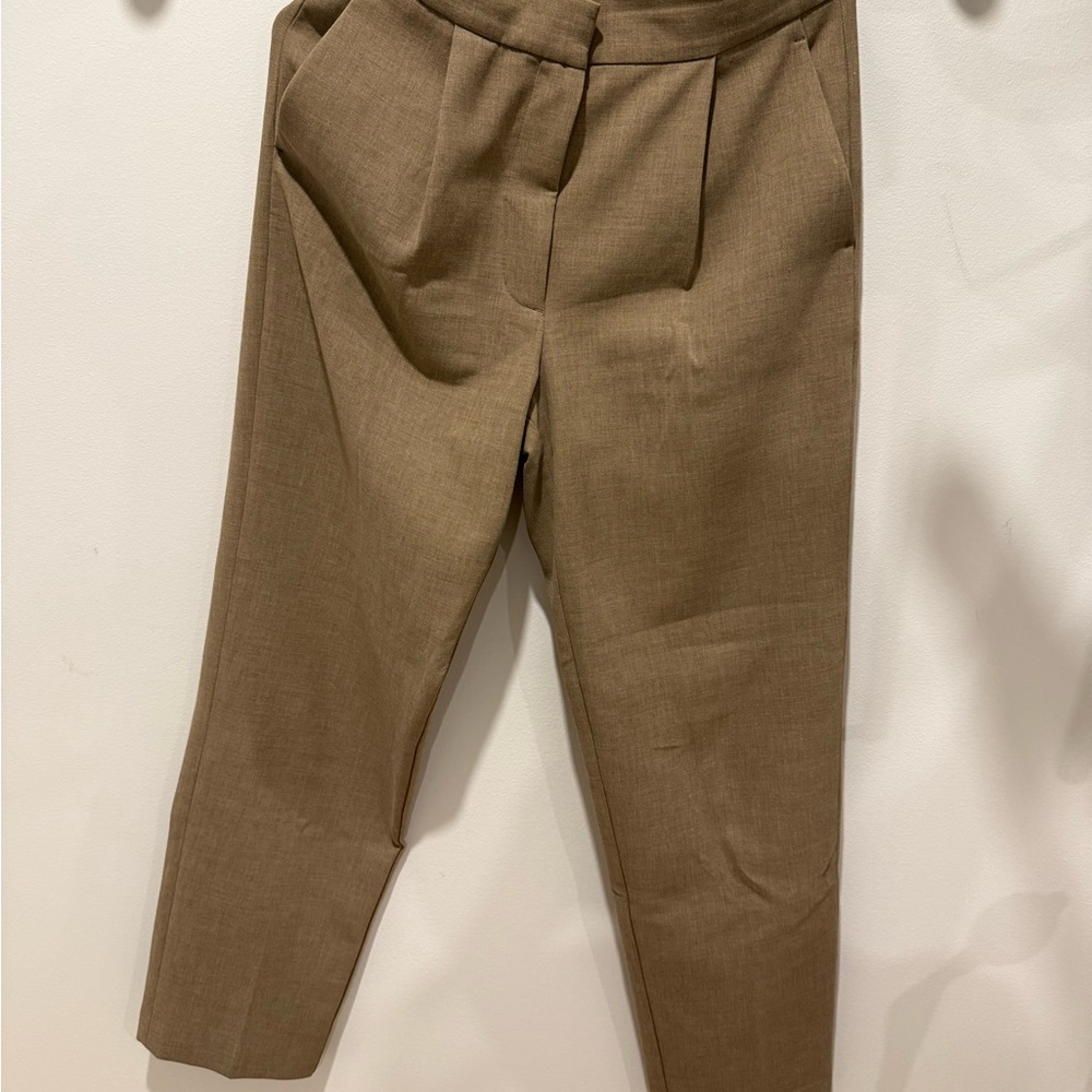 Wilfred Tailored Pleat-Front Trousers in Brown